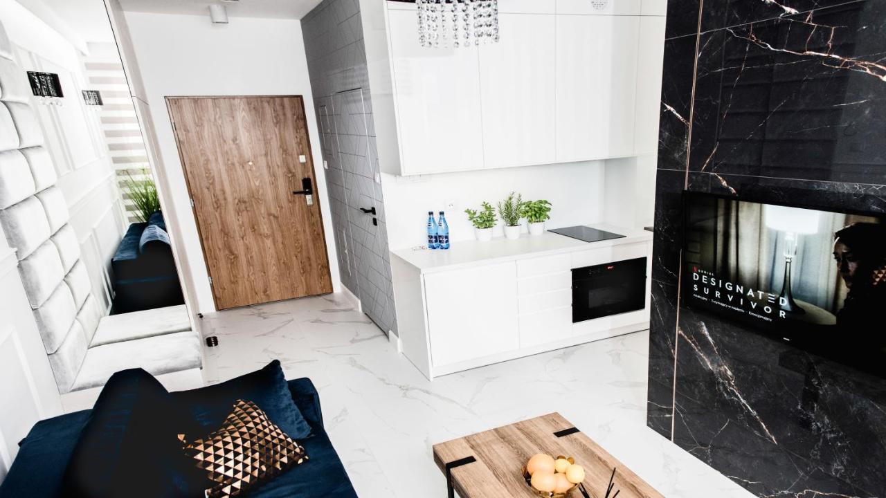 Hypnotize Apartment Glamour Konin  Exterior foto